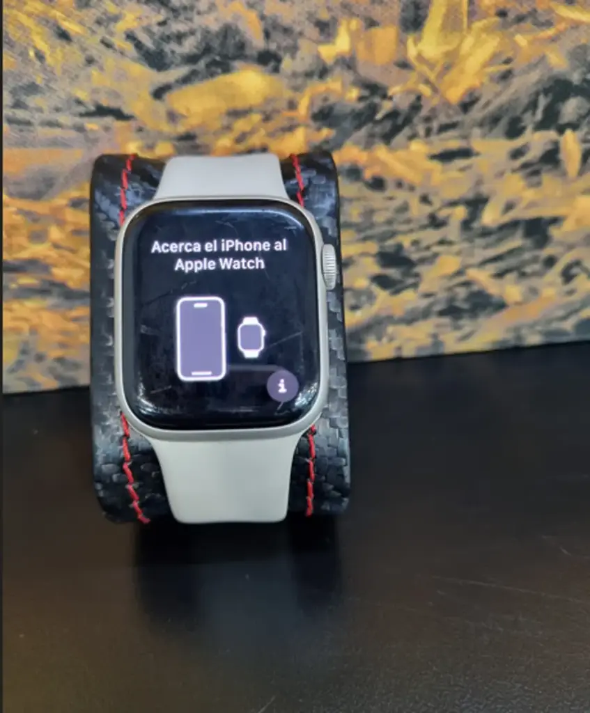 Apple Series 9 - View 2