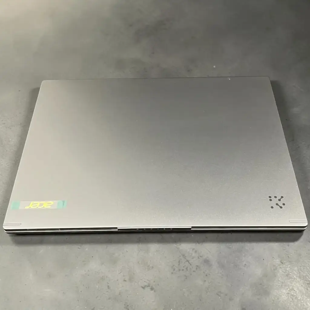 Acer Aspire 14 Ai Oled Wuxgai7 258V 32Gb 1Tb Tablet - View 2