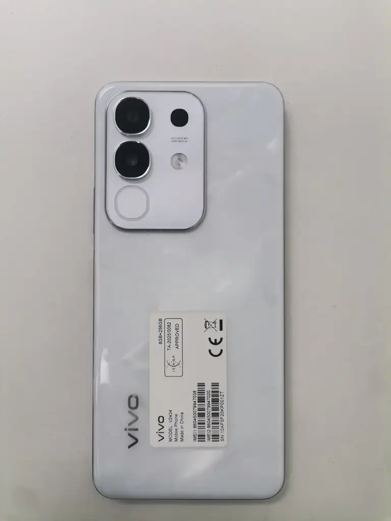 Vivo Y29 4G Dual Sim 256Gb - White - View 2