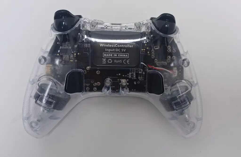 Jive Innovative S03 Wireless Multi-Game Controller - View 2