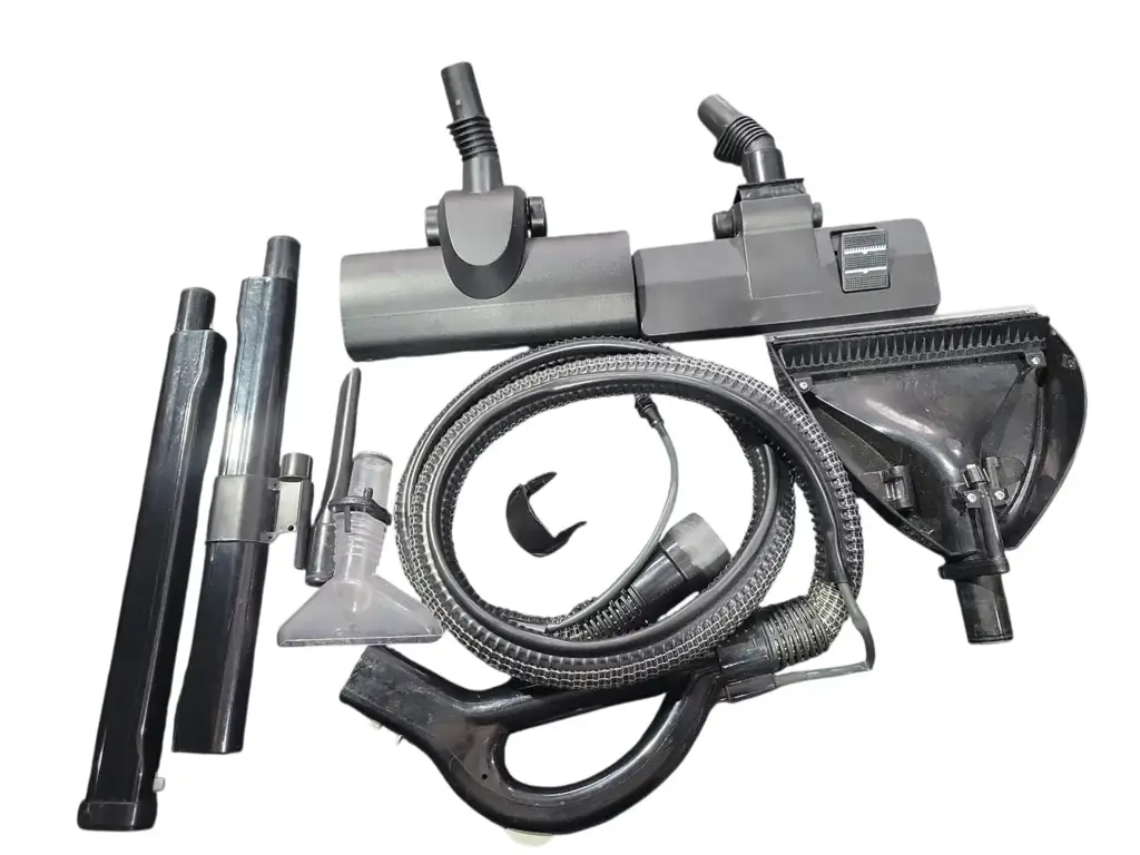 Genesis Hydrovac Extreme Ii Vacuum Cleaner - View 3