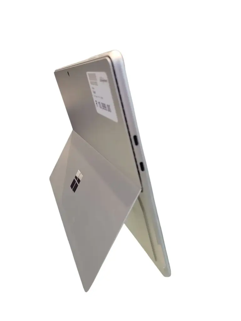 Surface Pro 9 2038 Tablet - View 2