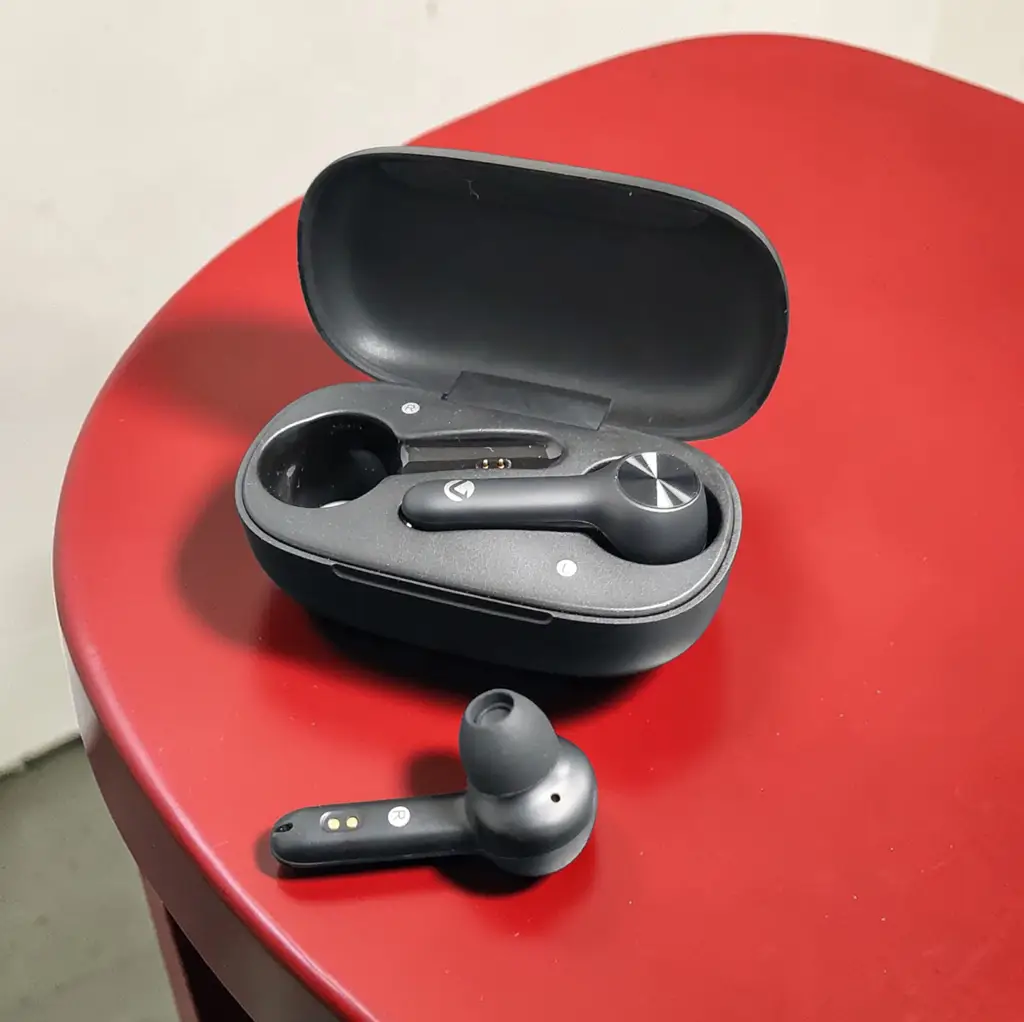 Volcano Libra Series (Vk-1123-Bk) Tws Earphones + Charging Case