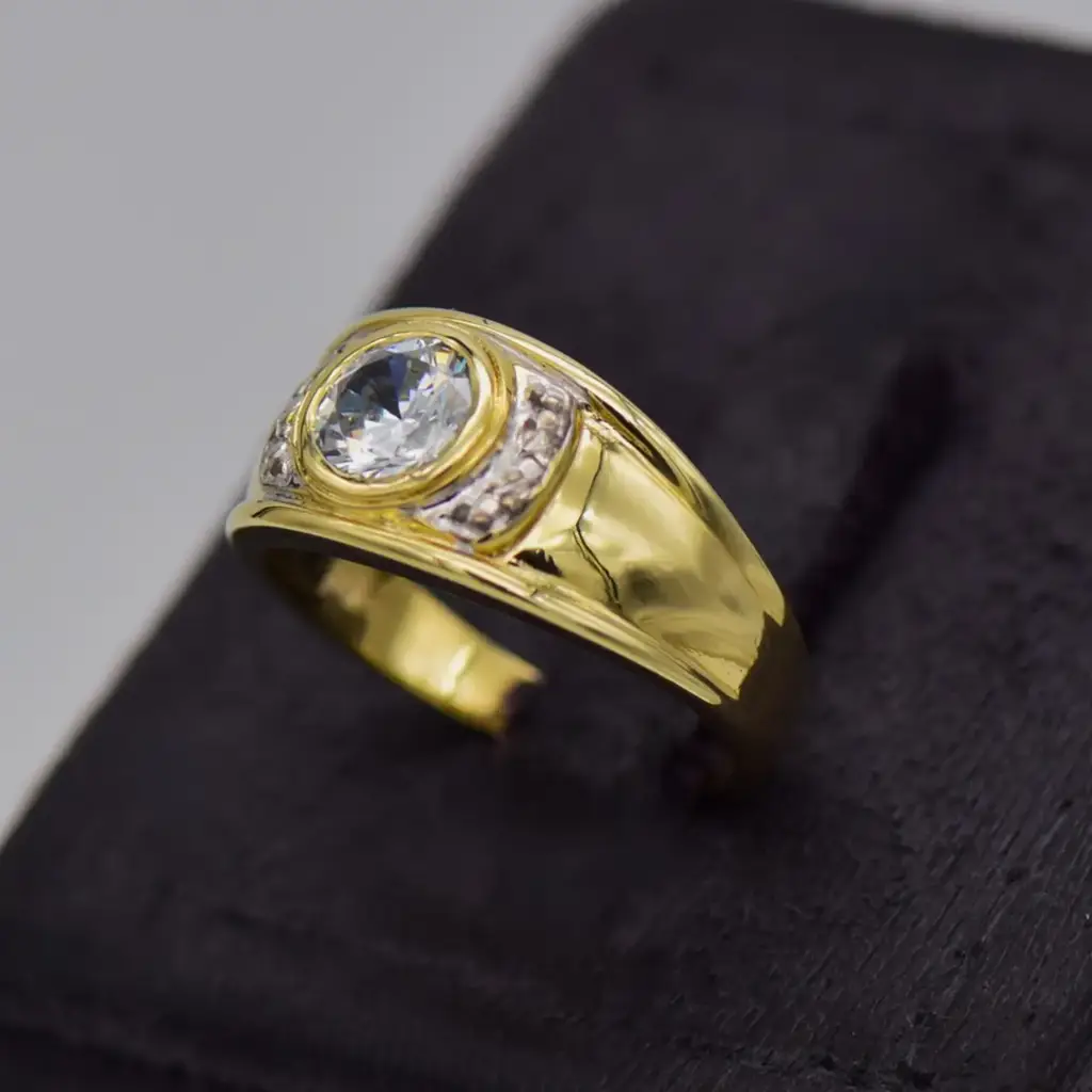 9ct Yellow Gold Dress Ring - View 3