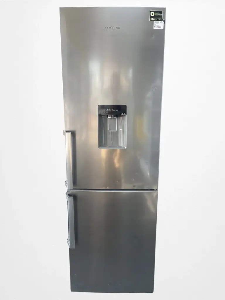 Samsung Rb31hwj3dss Silver Combi Bottom-Freezer Refrigerator.