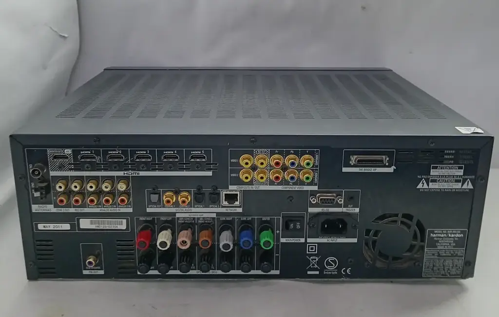 Harman Kardon Avr 265/230 7.1Ch Av Receiver