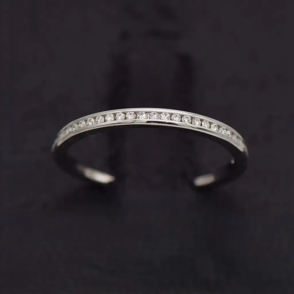 18Ct White Gold Half Eternity Ring