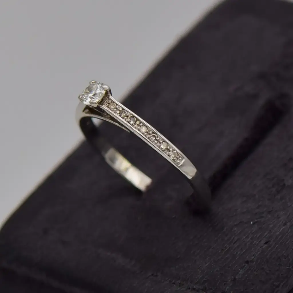 9ct White Gold Dress Ring - View 3