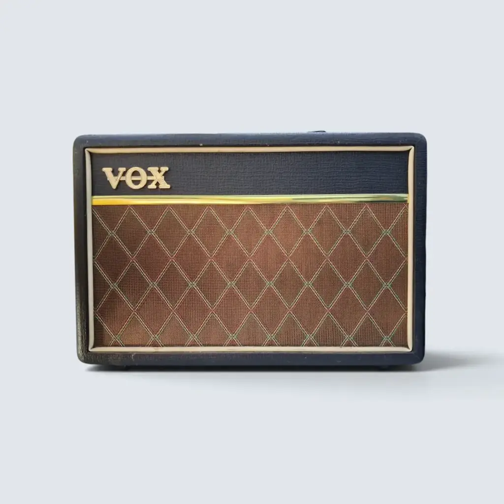 Vox Pathfinder 10 (V9106) Guitar Amplifier - View 2