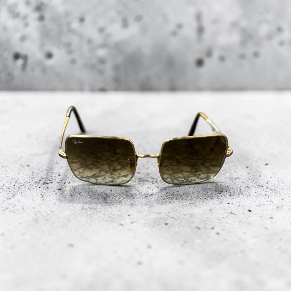 Ray Bans Sunglasses - View 2