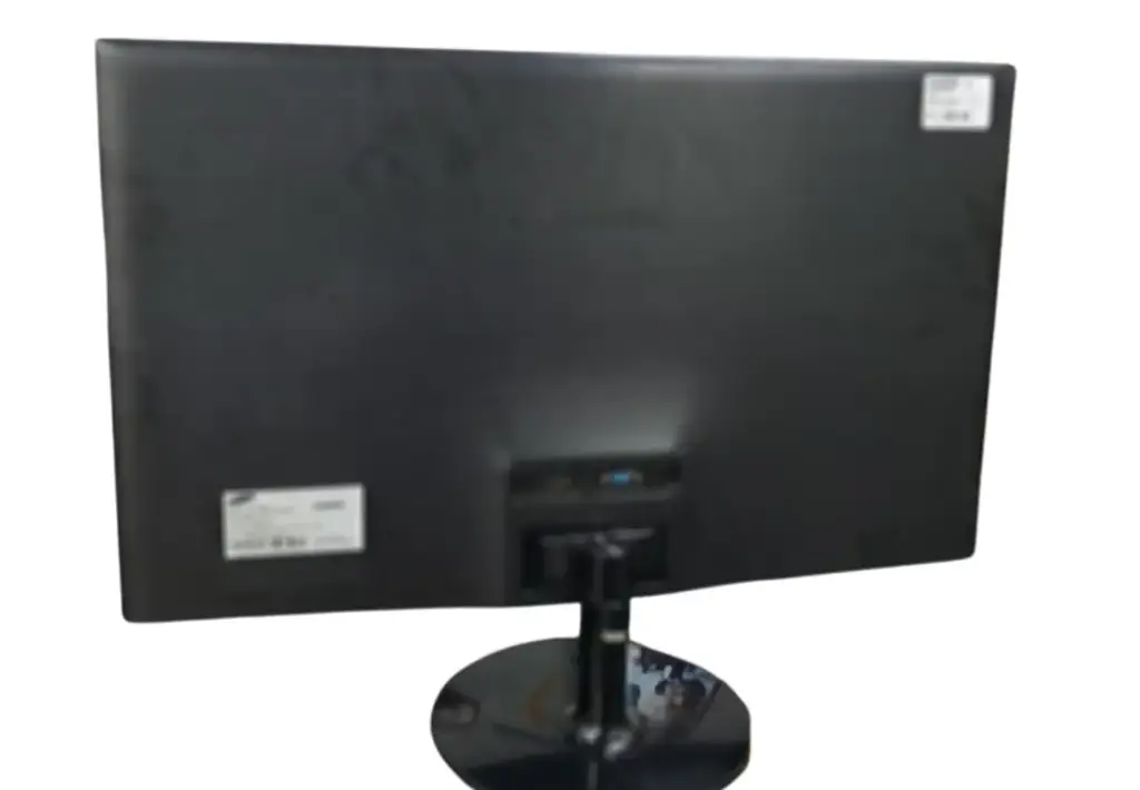 Samsung 27 Inch Computer Monitor - View 2