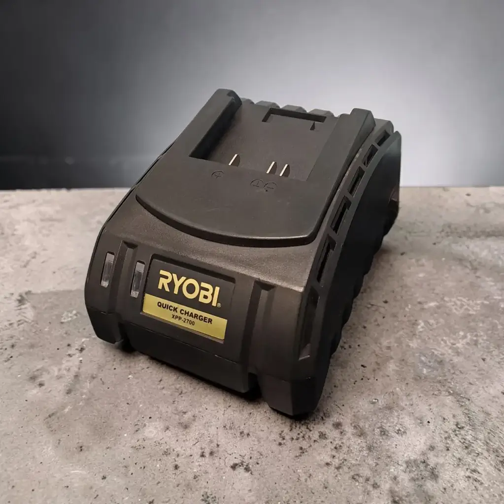 Ryobi - 18V Li-Ion Charger Pack (Xpp-2700) - View 3