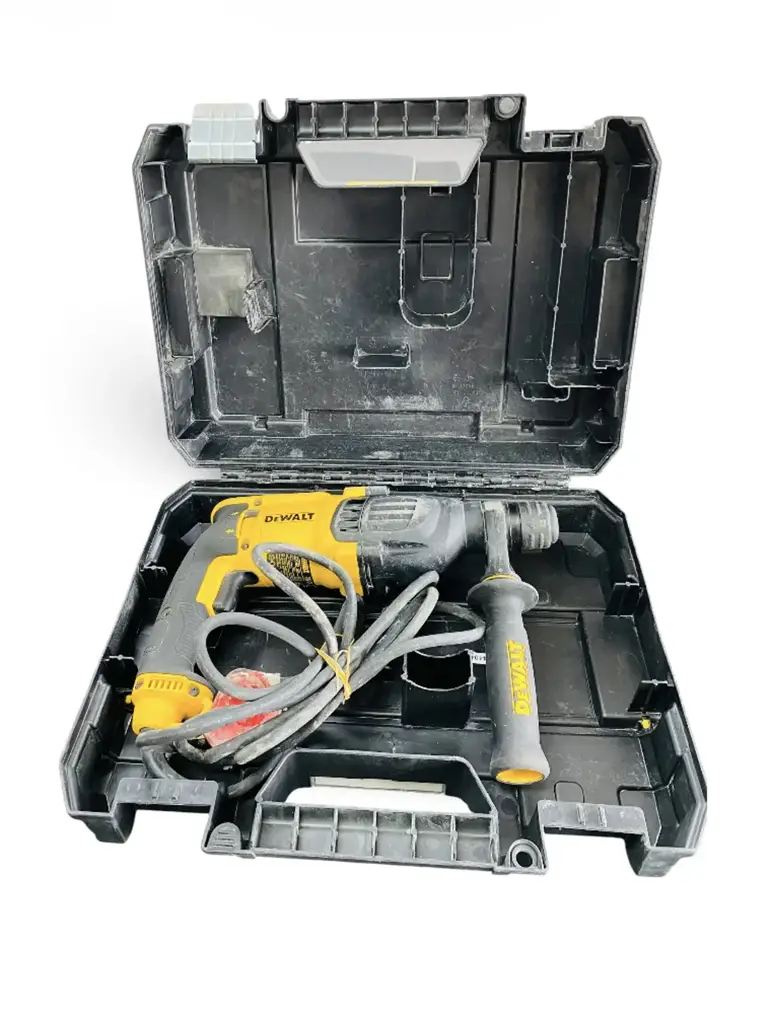 Dewalt D25133 Hammer Drill - View 2
