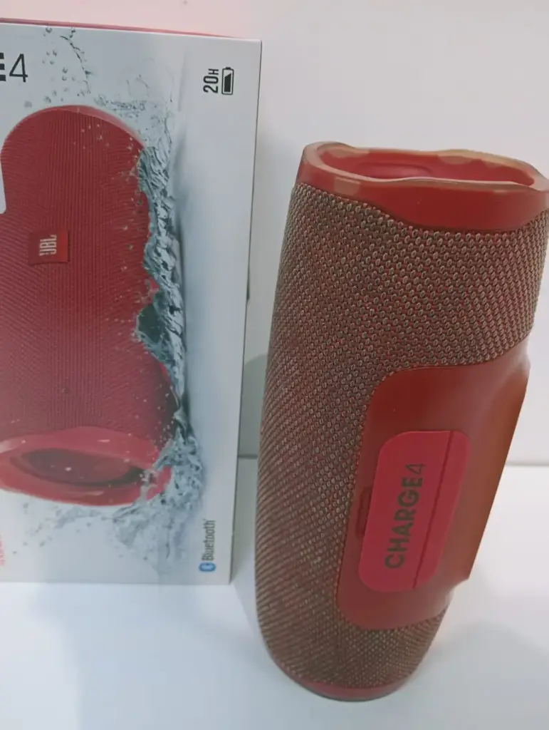 Jbl Charge 4 - Waterproof Portable Bluetooth Speaker - Red - View 4