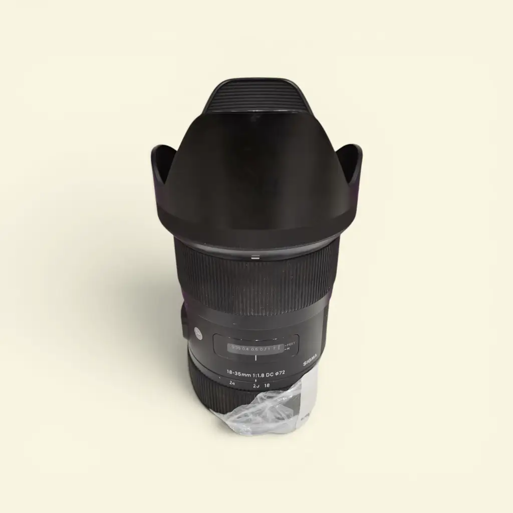 Sigma 18-35Mm F1.8 Dc Lens