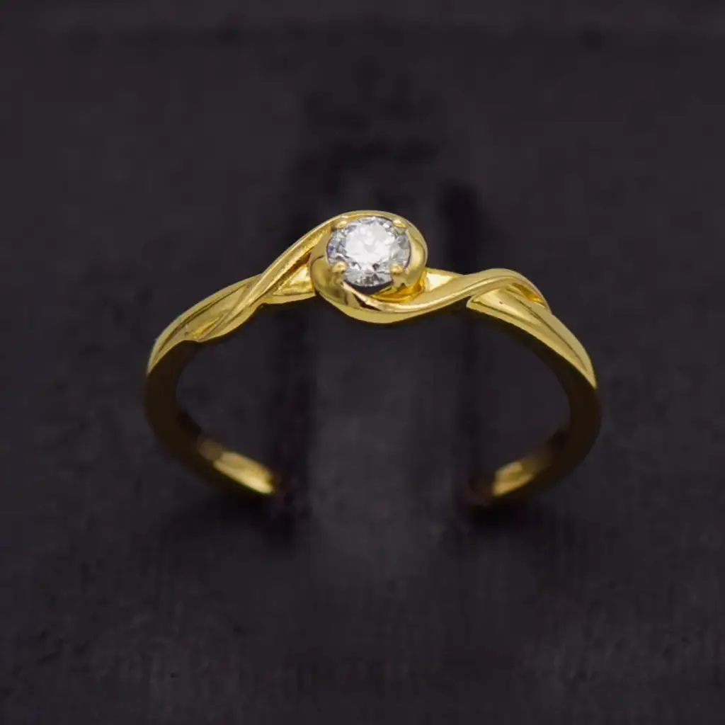 18ct Yellow Gold Dress Ring - View 2