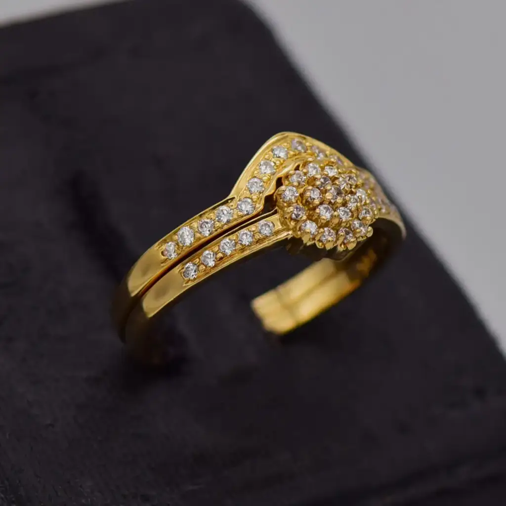 18ct Yellow Gold Wedding Ring Twin Set - View 2