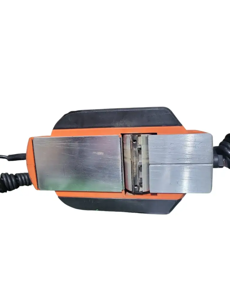 Black & Decker Kw712 Belt Sander - View 3