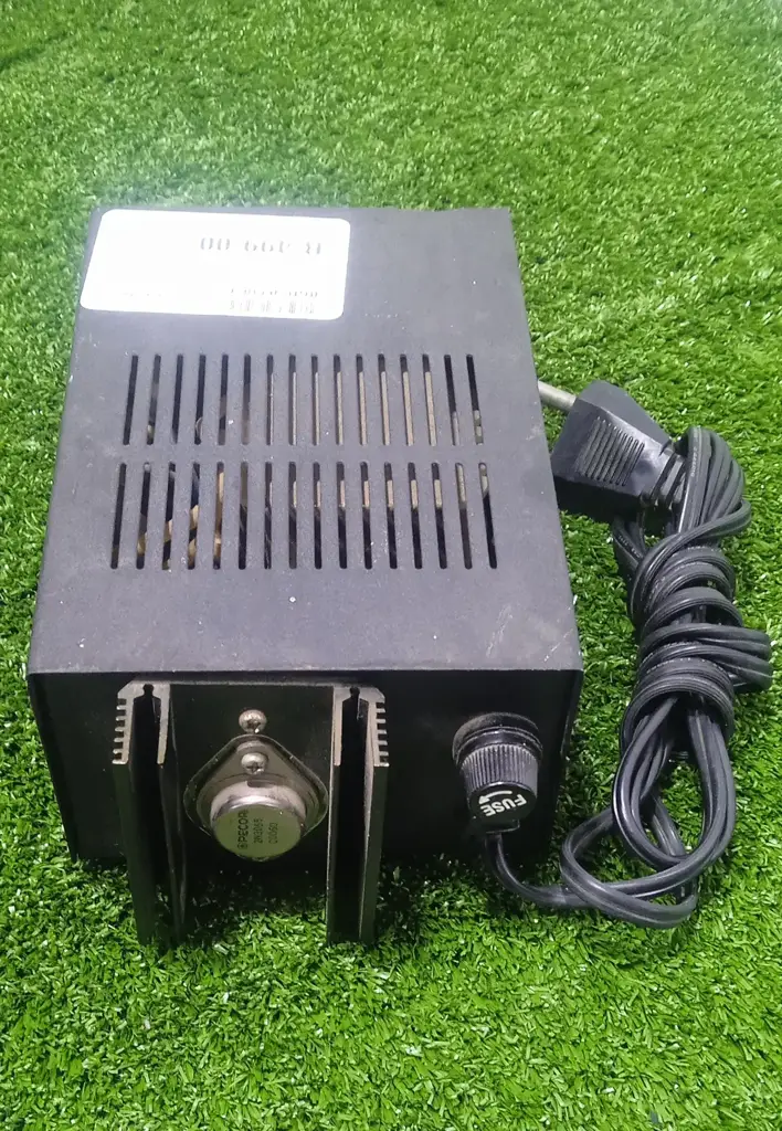 13.8 3Amp Regulated Dc Power Supply - View 2
