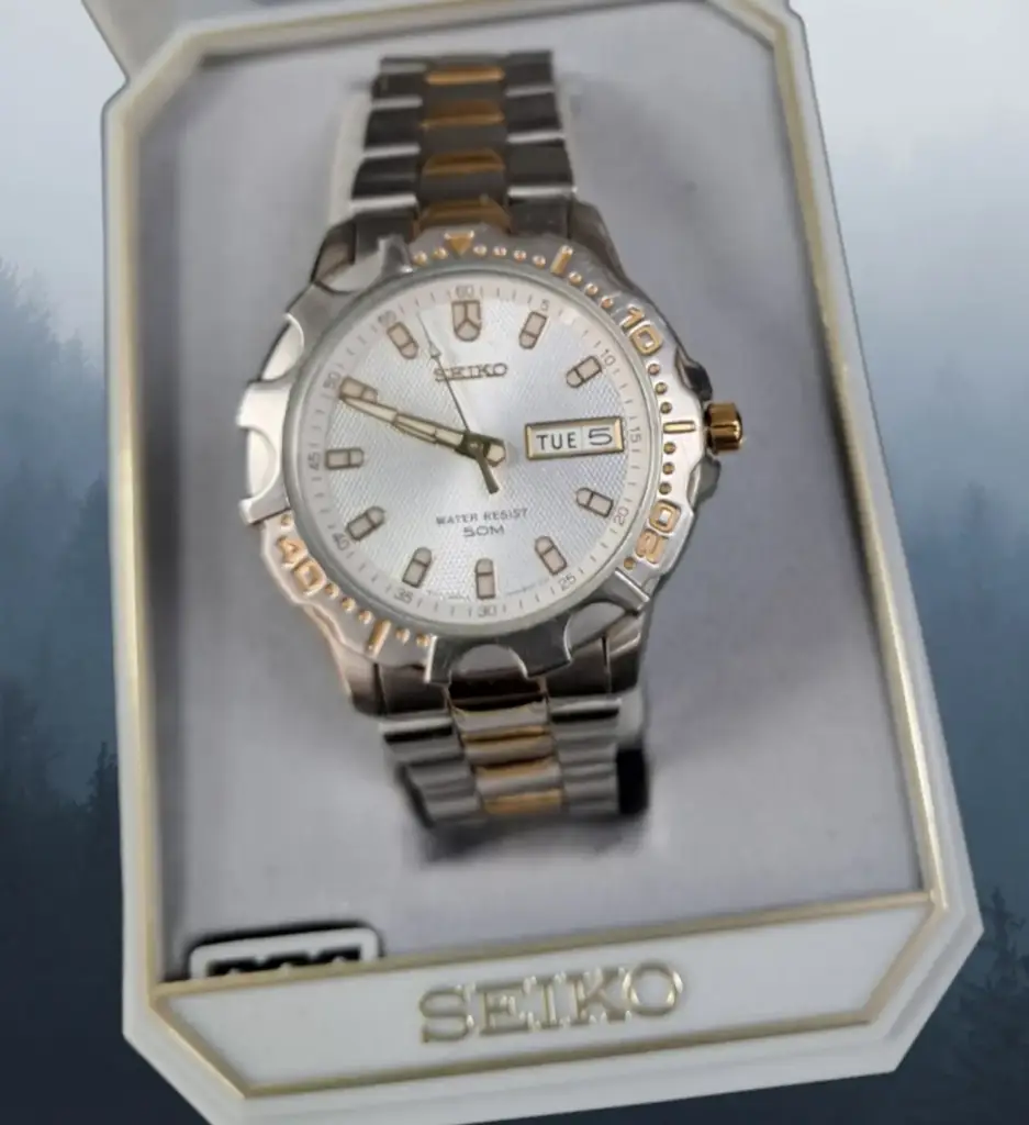 Seiko Mens Wristwatch - View 2