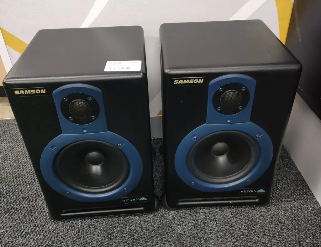 Stereo Speakers - View 3