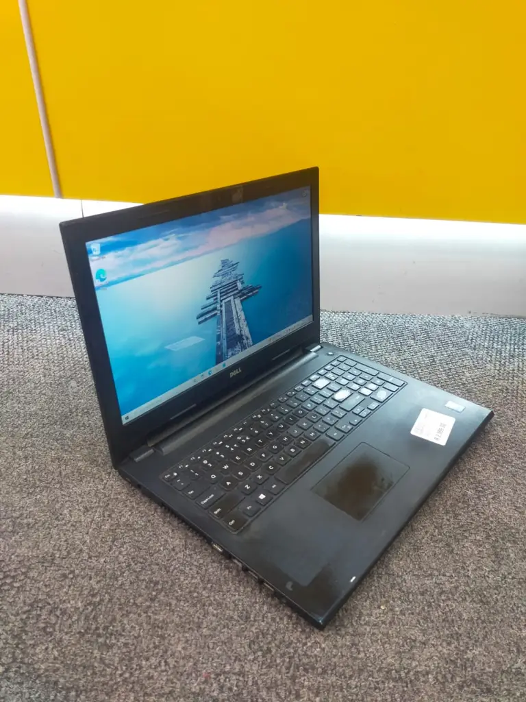 Dell Core I5, 5Th Gen, 4Gb Ram & 1Tb Ssd Laptop - View 2