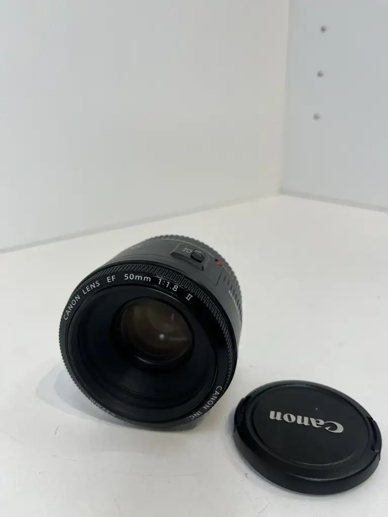 Canon Ef Lens 50Mm 1:1.8 Lens - View 4