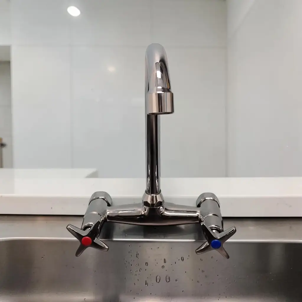 Sink Mixer Wall Type Swivel Spout