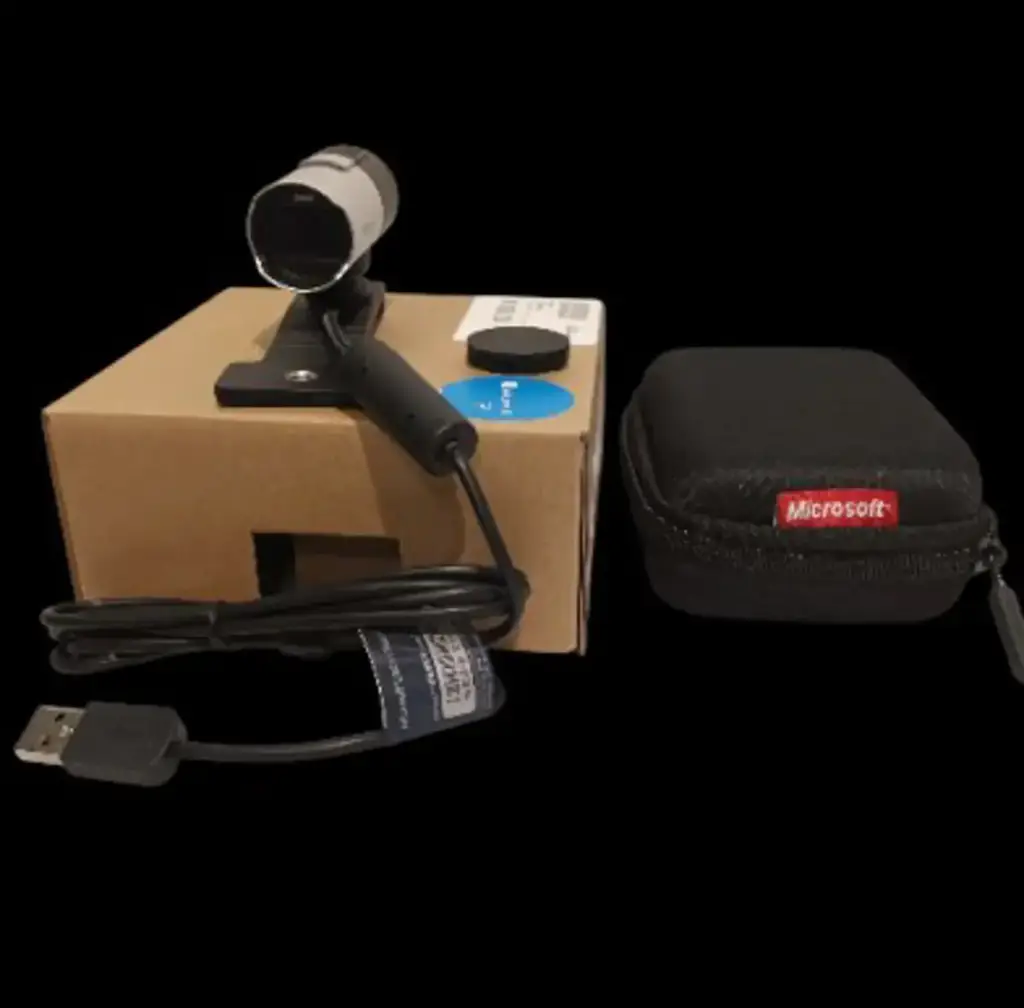 Microsoft Lifecam Studio Webcam - View 2