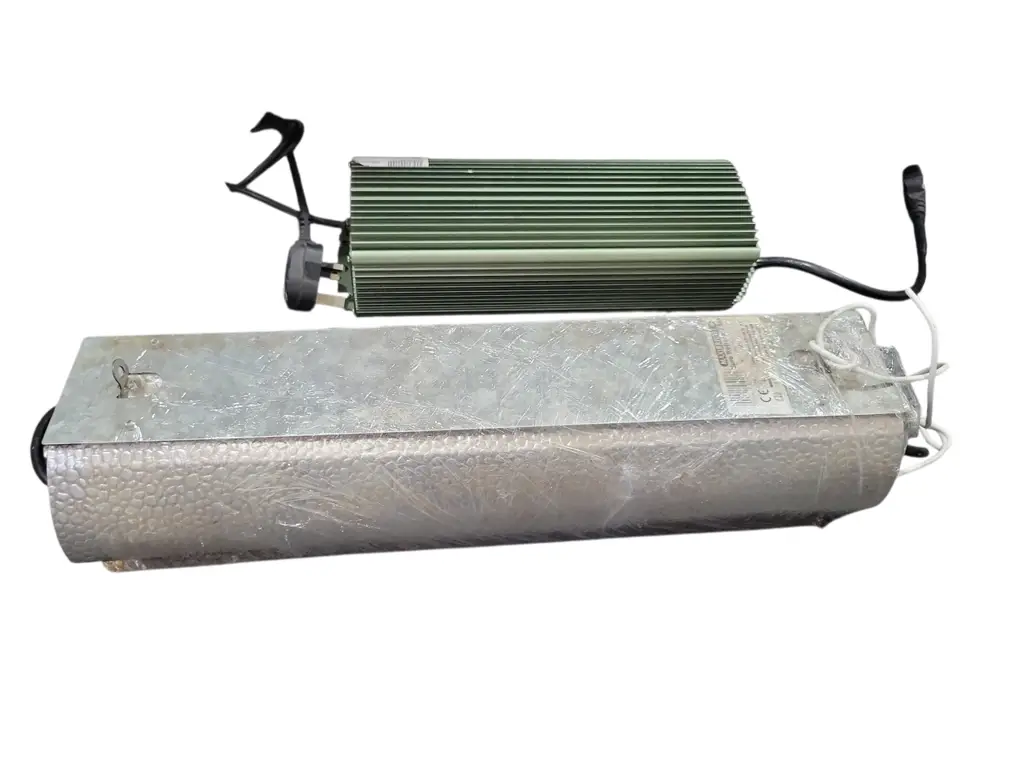 Sunmaster 600W Lamps & Lighting - View 2