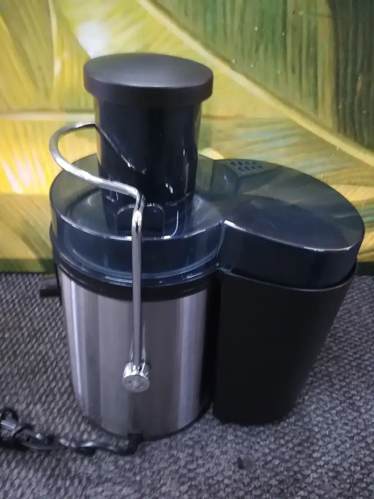 Russell Hobbs Juicer - View 2