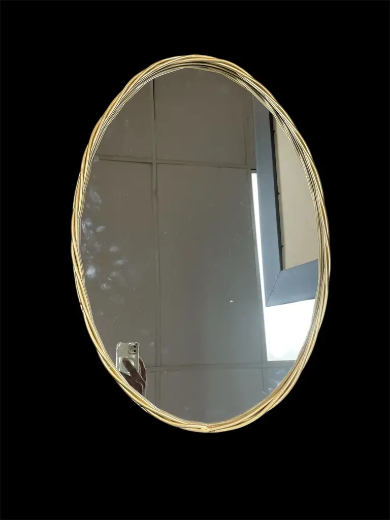 Oval Twisted Mirror