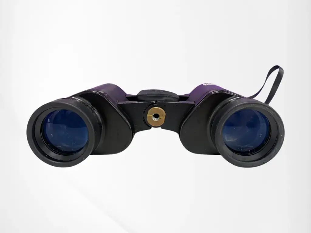 Bushnell 7X35 Powerview Binoculars. - View 2