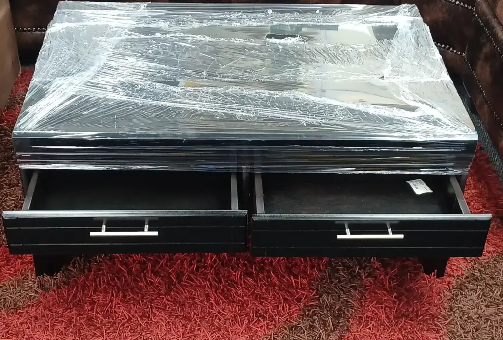 Logosu Coffee Table With 4 Drawers – Store Collection