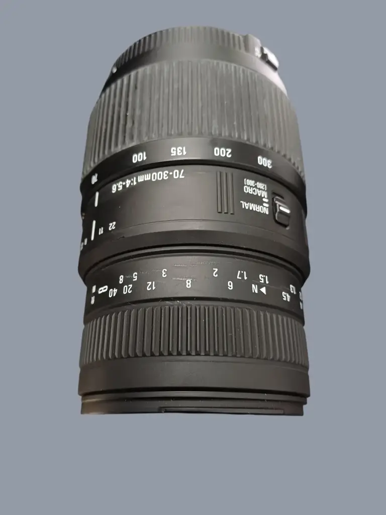 Sigma Dg 70-300Mm 1:4-5.6 Lens - View 3