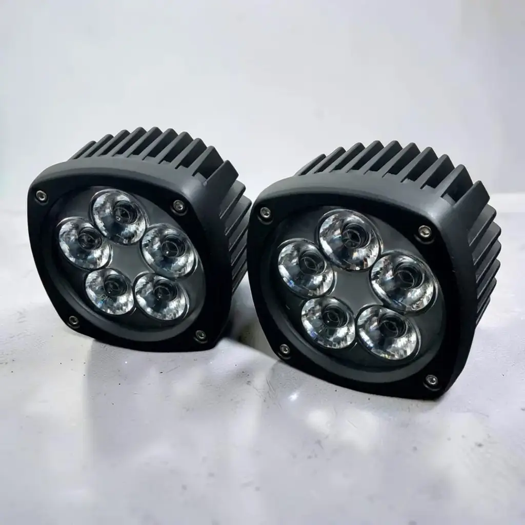 50 W Compact Led Flood Light (X2 Set) - View 2