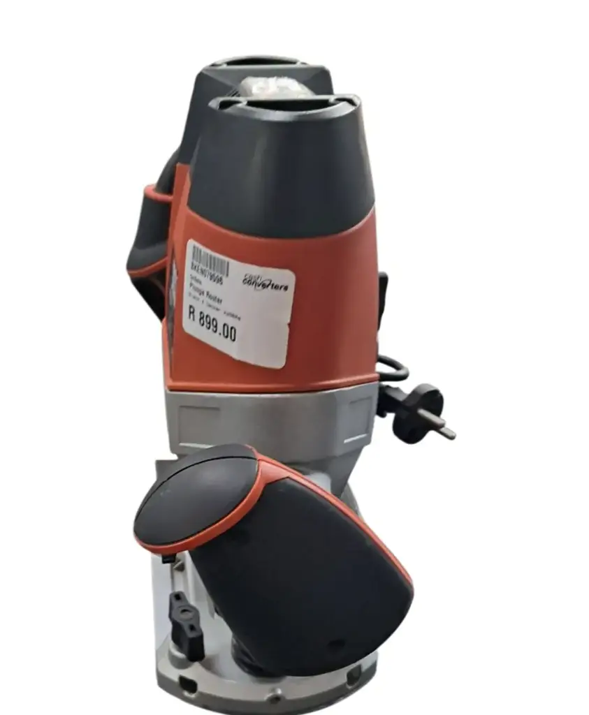 Black And Decker Kw900e Plunge Router - View 2