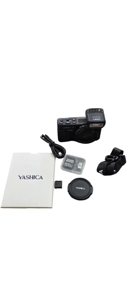 Yashica City 300 Digital Camera - View 2