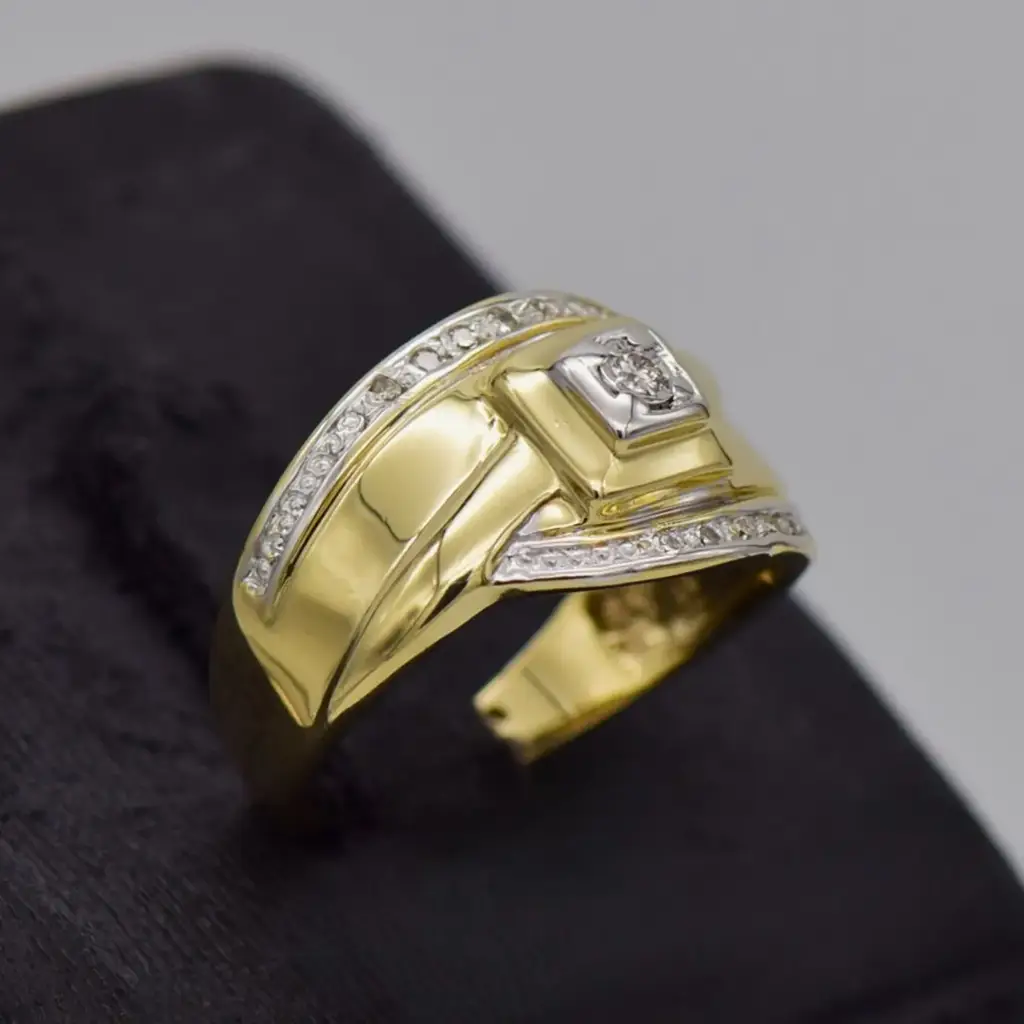 9ct Yellow Gold Dress Ring - View 2