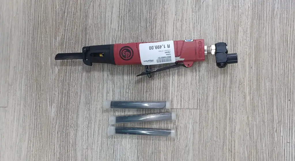 Cp7901 Reciprocating Saw Chicago Pneumatic - View 2
