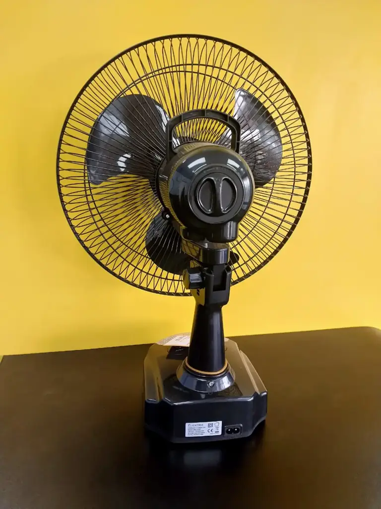 Elektra Everlast Desk Fan - View 2