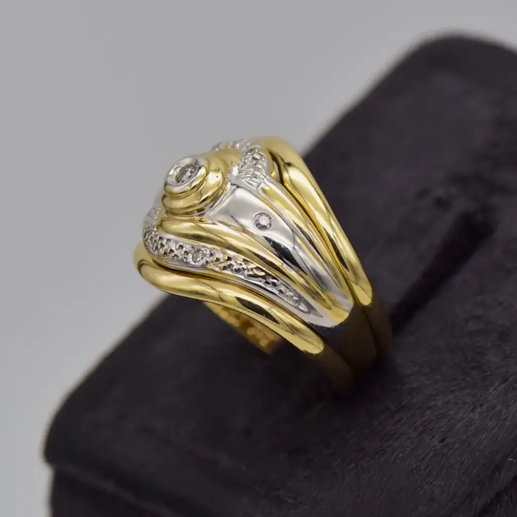 9ct Yellow Gold Wedding Ring Trip Set - View 3