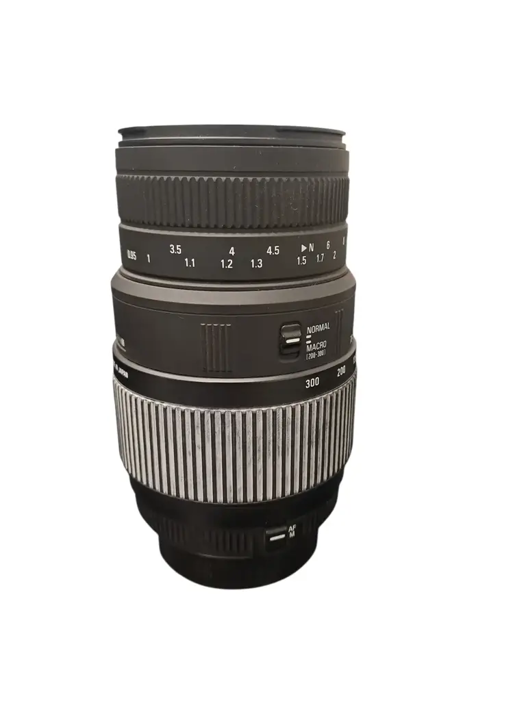 Sigma 18-200Mm F/3.5-6.3 Dc Camera Lens - View 2