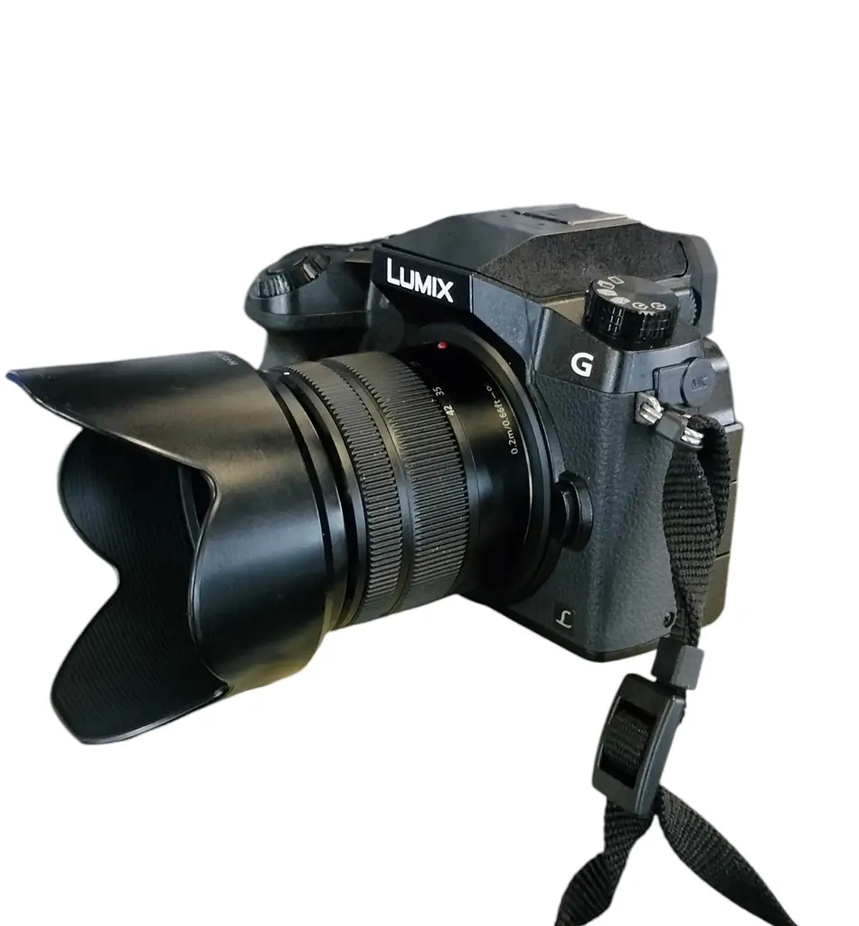 Lumix Dmc-G7 Digital Camera - View 3