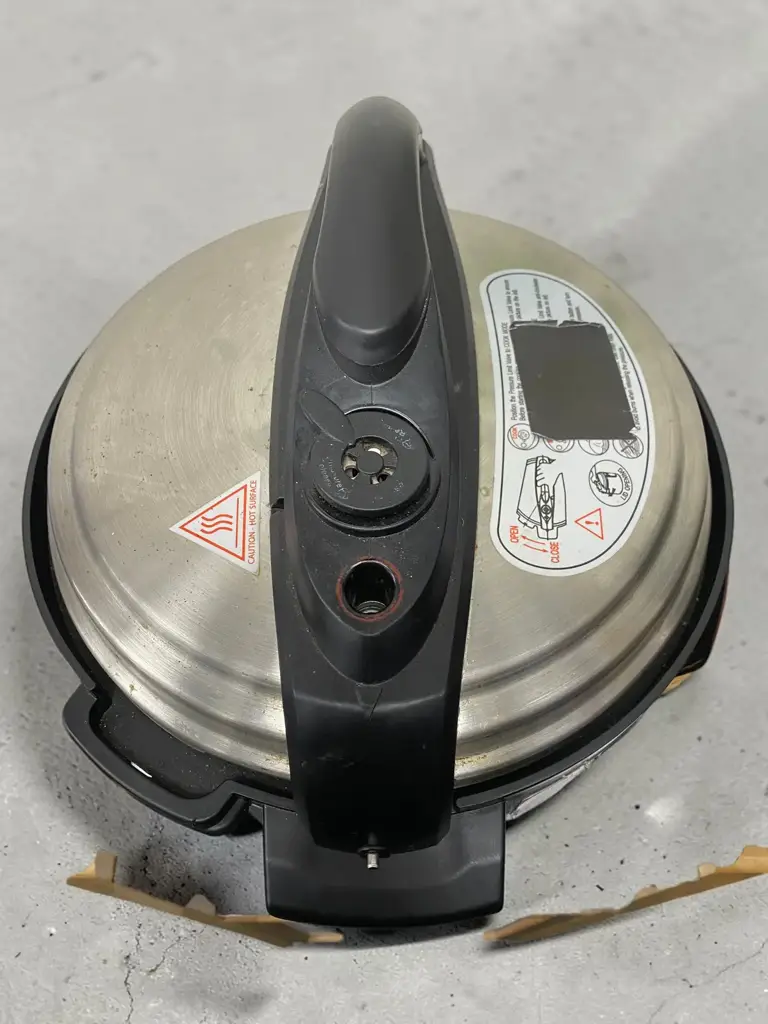 Aeg Electrolux Dy-65Pc Electrical Pressure Cooker. - View 2