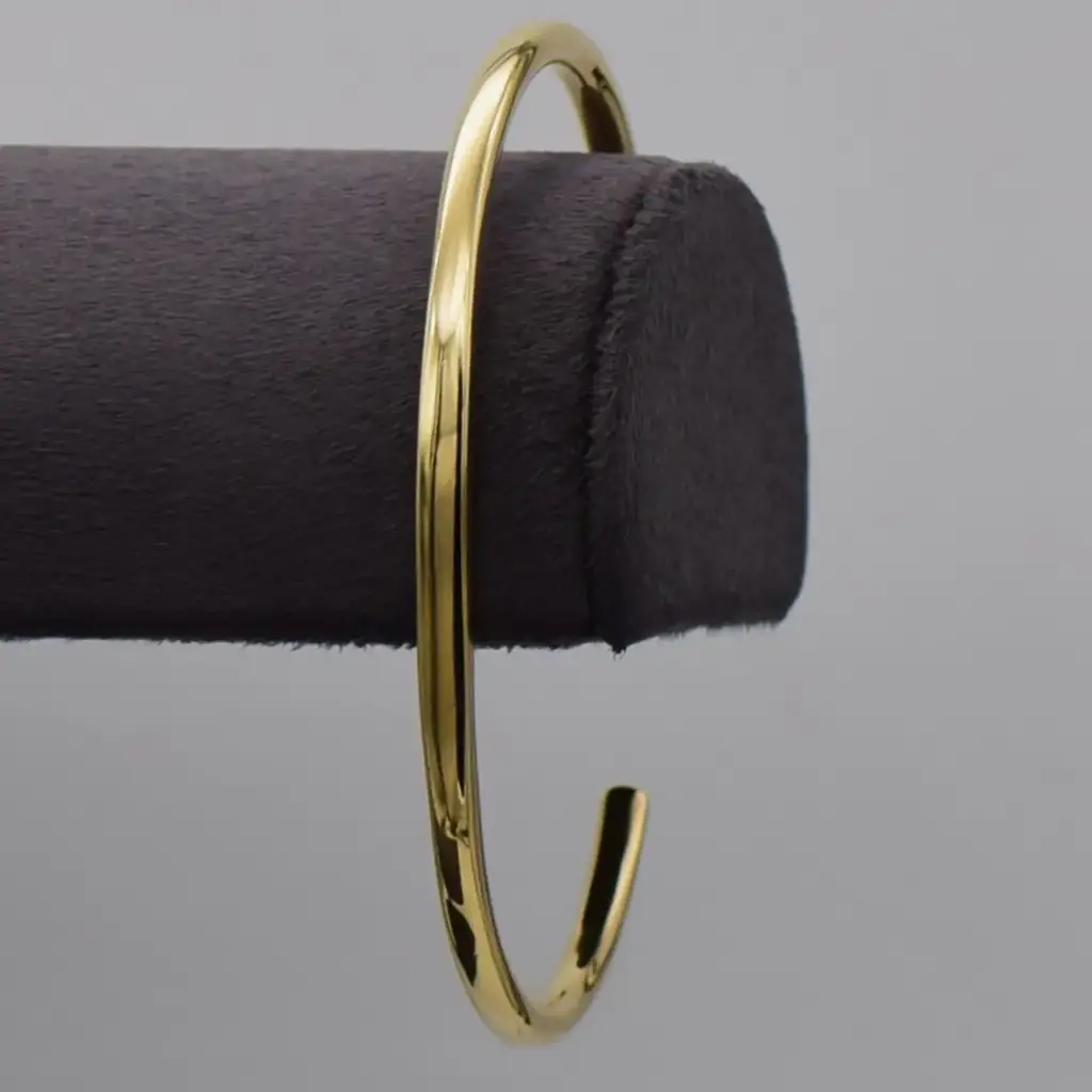 9ct Yellow Gold Bangle Plain