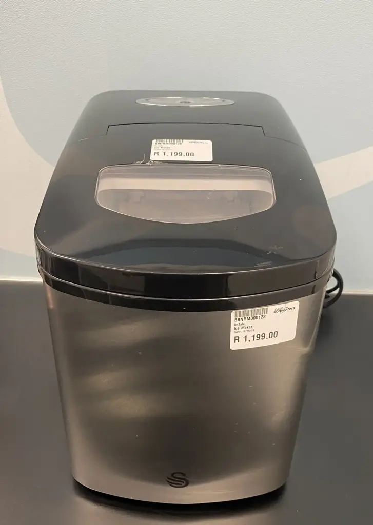 Swan Ice Maker