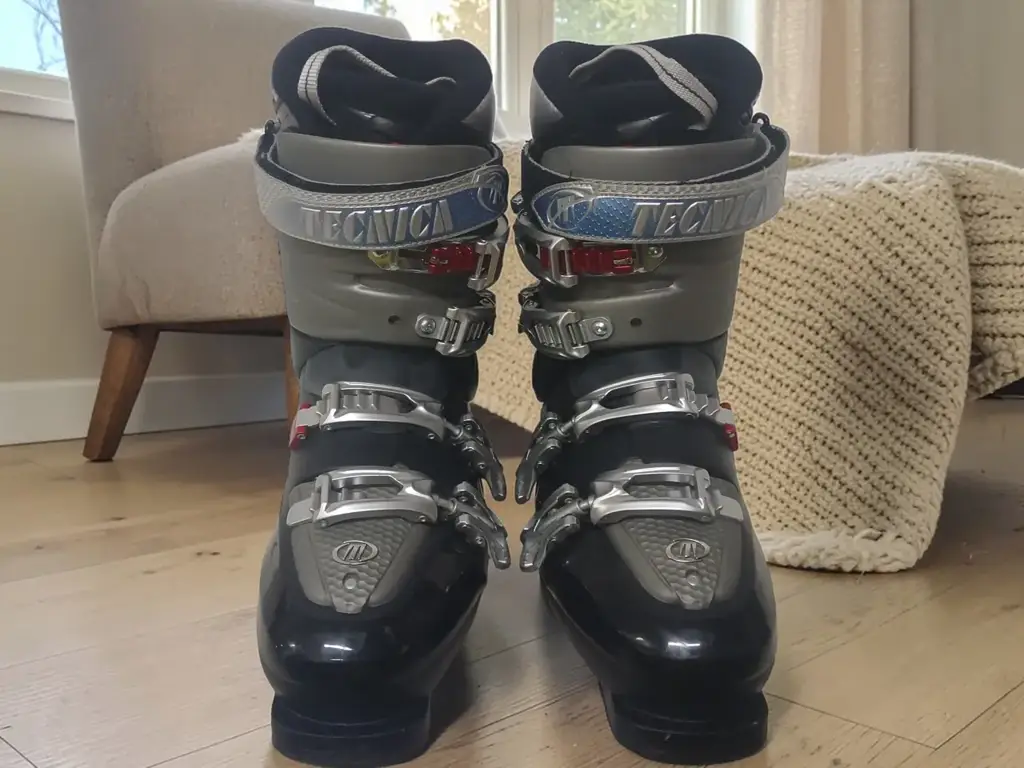 Tecnica Ski Boots Mondo Point 26.5