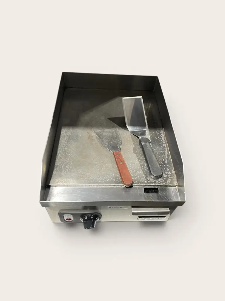 Anvil Flat Top Grill 400Mm - View 3
