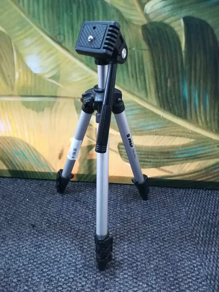 Hama Tripod